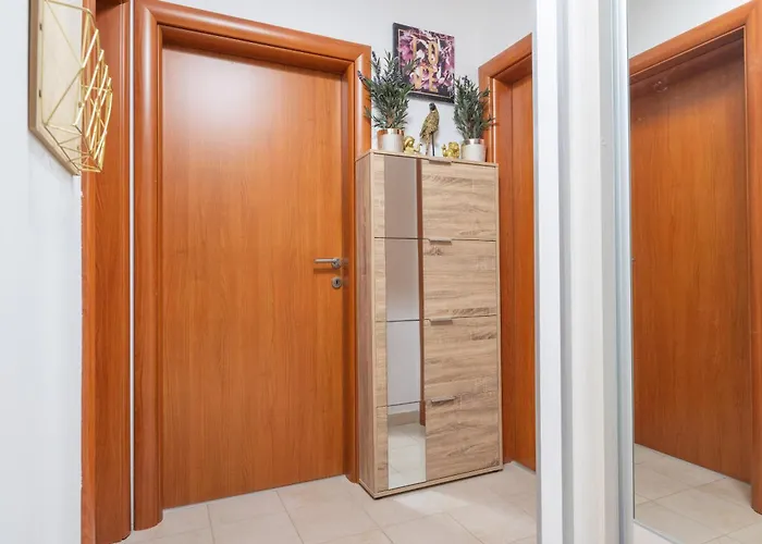 Апартаменты Hana *