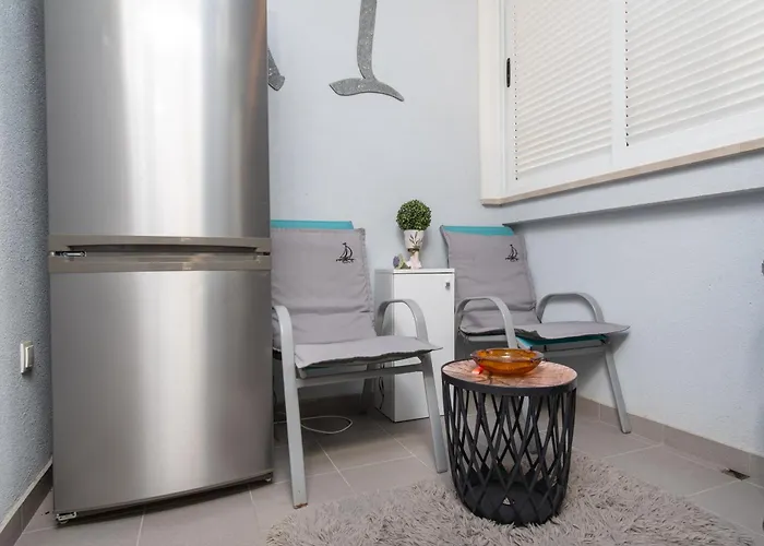 Hana Apartment *